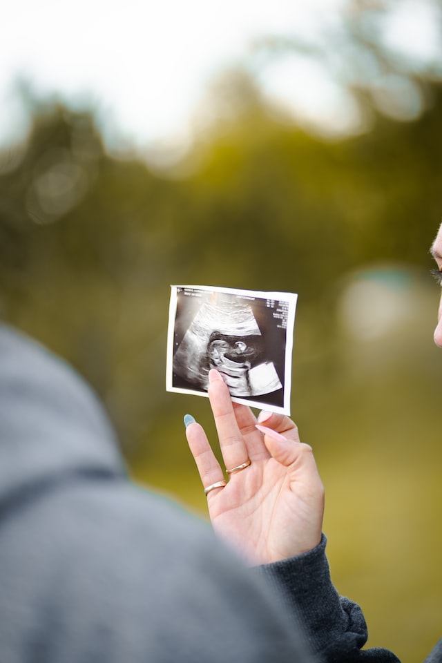 How Early Do Pregnancy Symptoms Start?