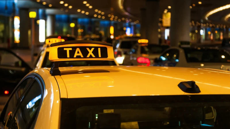 Wokingham Taxi Services Provides Transportation To Anywhere In The City