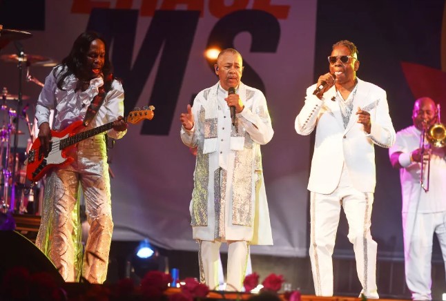 Earth Wind And Fire Legacy Reunion Members